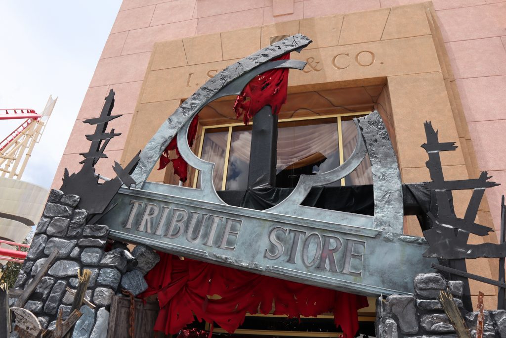 The entrance to the Halloween Horror Nights 2020 Tribute Store