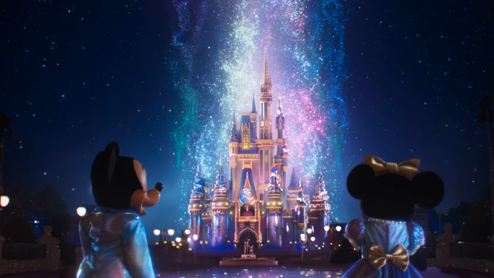 Đừng bỏ lỡ cơ hội xem quảng cáo ấn tượng dành cho kỷ niệm 50 năm thành lập Walt Disney World! Tận hưởng bầu không khí yên bình, kế hoạch phấn khởi và những bí mật đầy hấp dẫn của khu vui chơi giải trí nổi tiếng này.