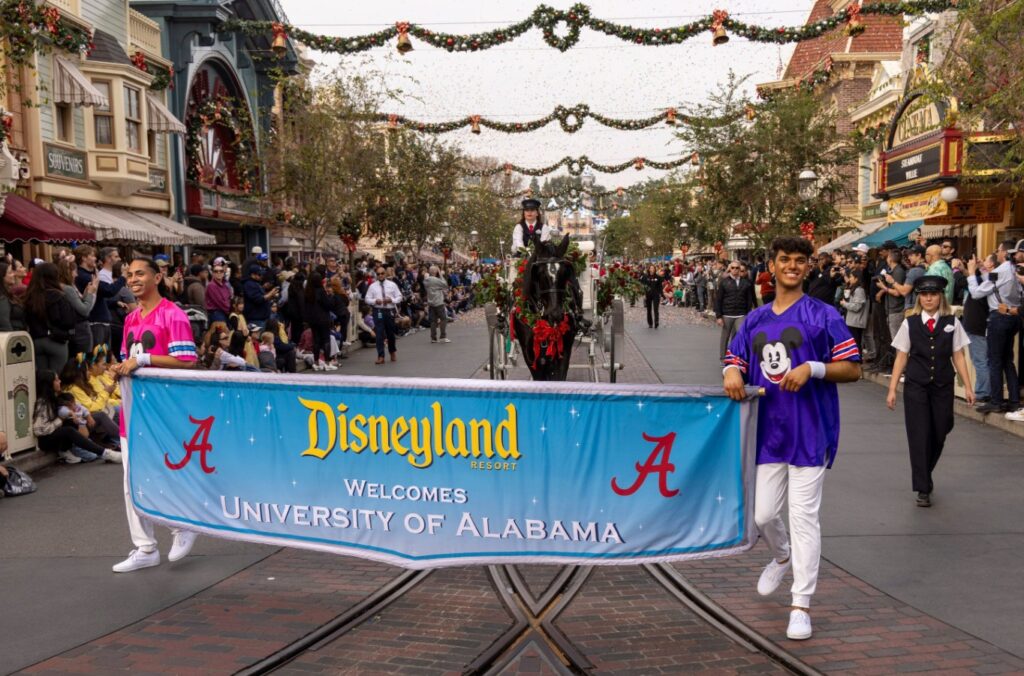 Disneyland Resort Welcomes Michigan and Alabama Before the College ...
