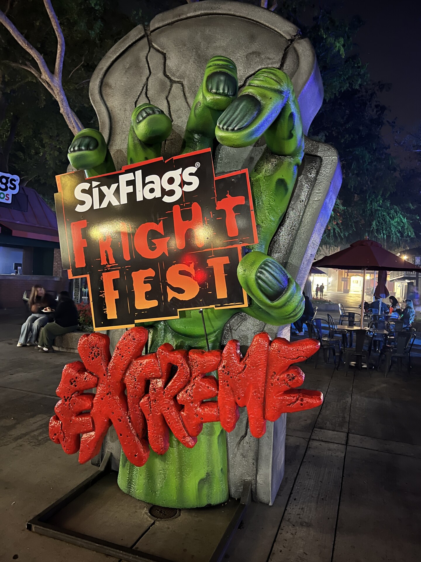 Six Flags Magic Mountain Fright Fest Extreme 2024