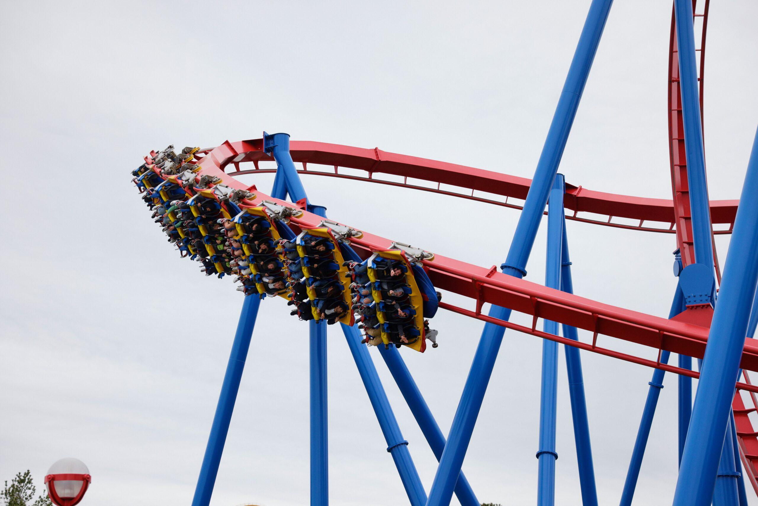Six Flags Great Adventure - SUPERMAN: Ultimate Flight