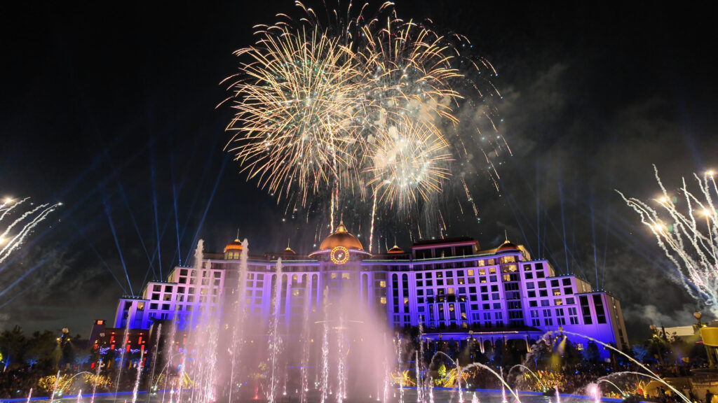 Universal Celestial Goodnight Makes its Debut at Universal Epic Universe