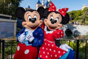 Disney Celebrates America Lights Up Fourth of July Weekend with Coast-to-Coast Celebrations